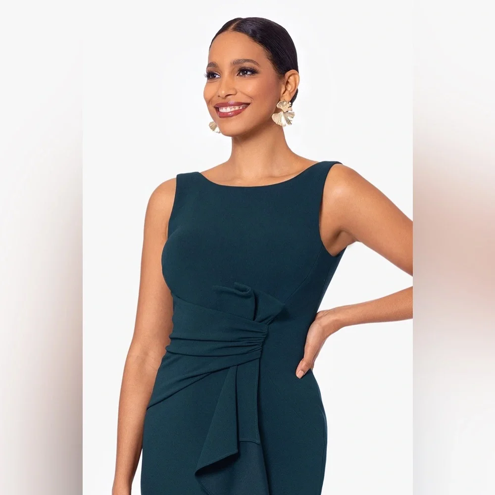 Betsy and Adam Christine Scuba Crepe Ruffled‎ Bow Gown Dress Size 10 Green